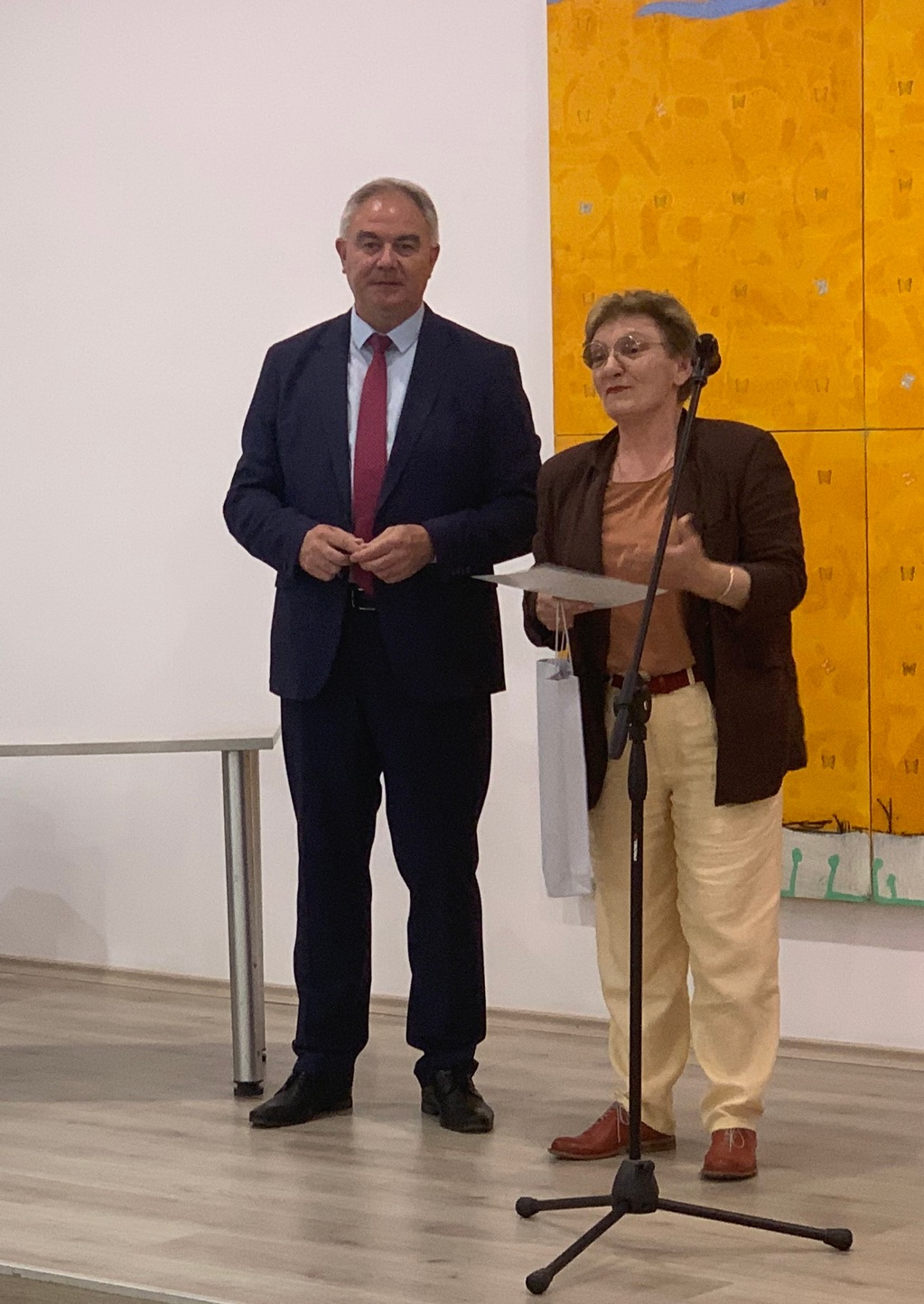 Община Плевен отличи дейци на културата за 24-ти май 